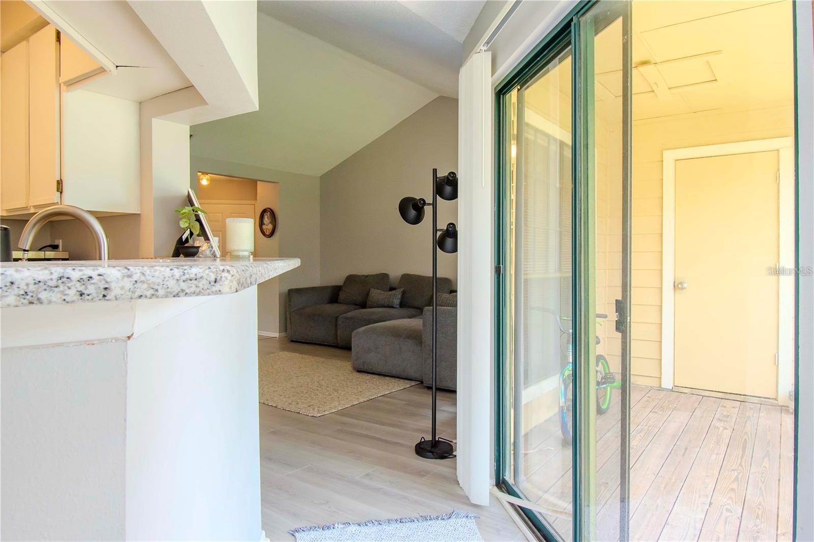 THE GRAND RESERVE CONDO - Residential Lease