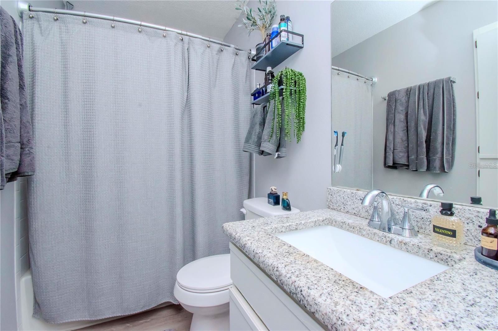 THE GRAND RESERVE CONDO - Residential Lease