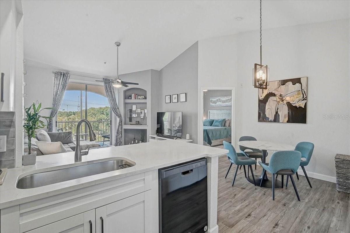 4138 CENTRAL SARASOTA PARKWAY 1534