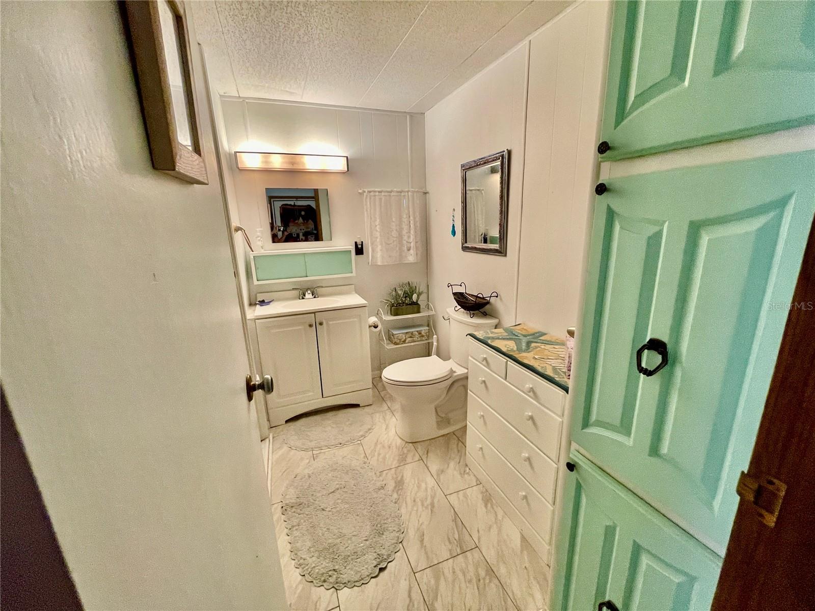 HOLIDAY PARK - Residential