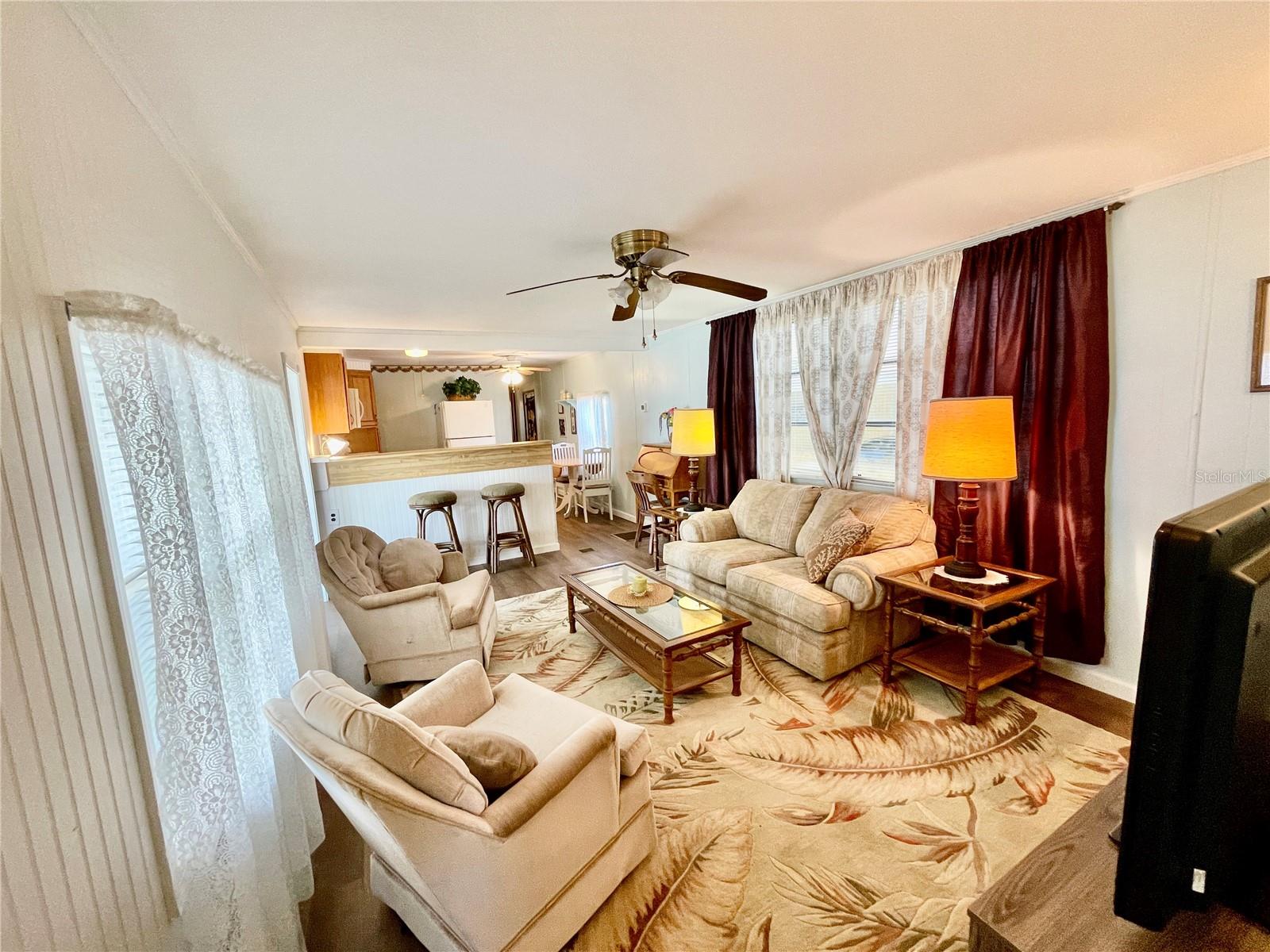 HOLIDAY PARK - Residential