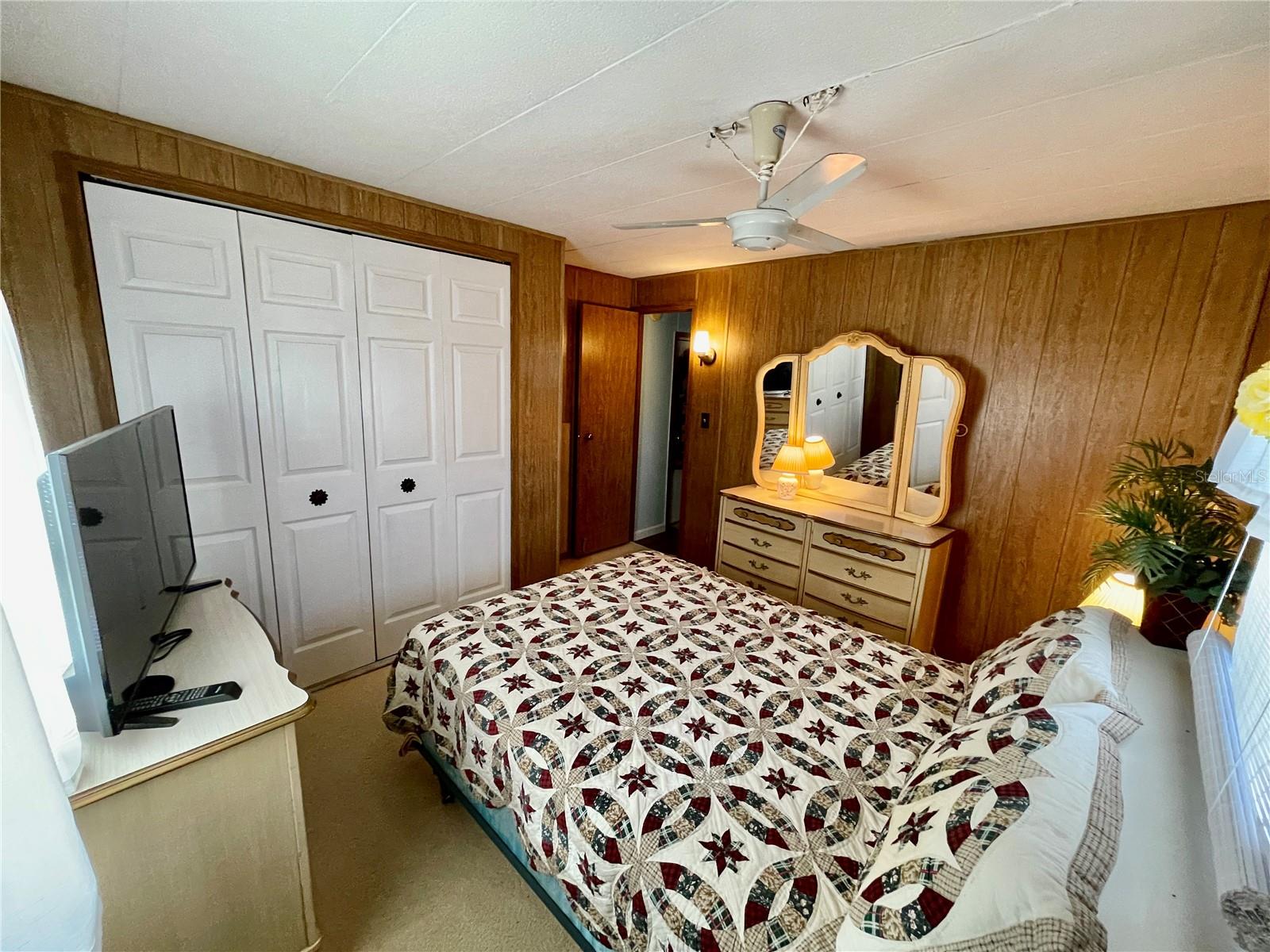 HOLIDAY PARK - Residential