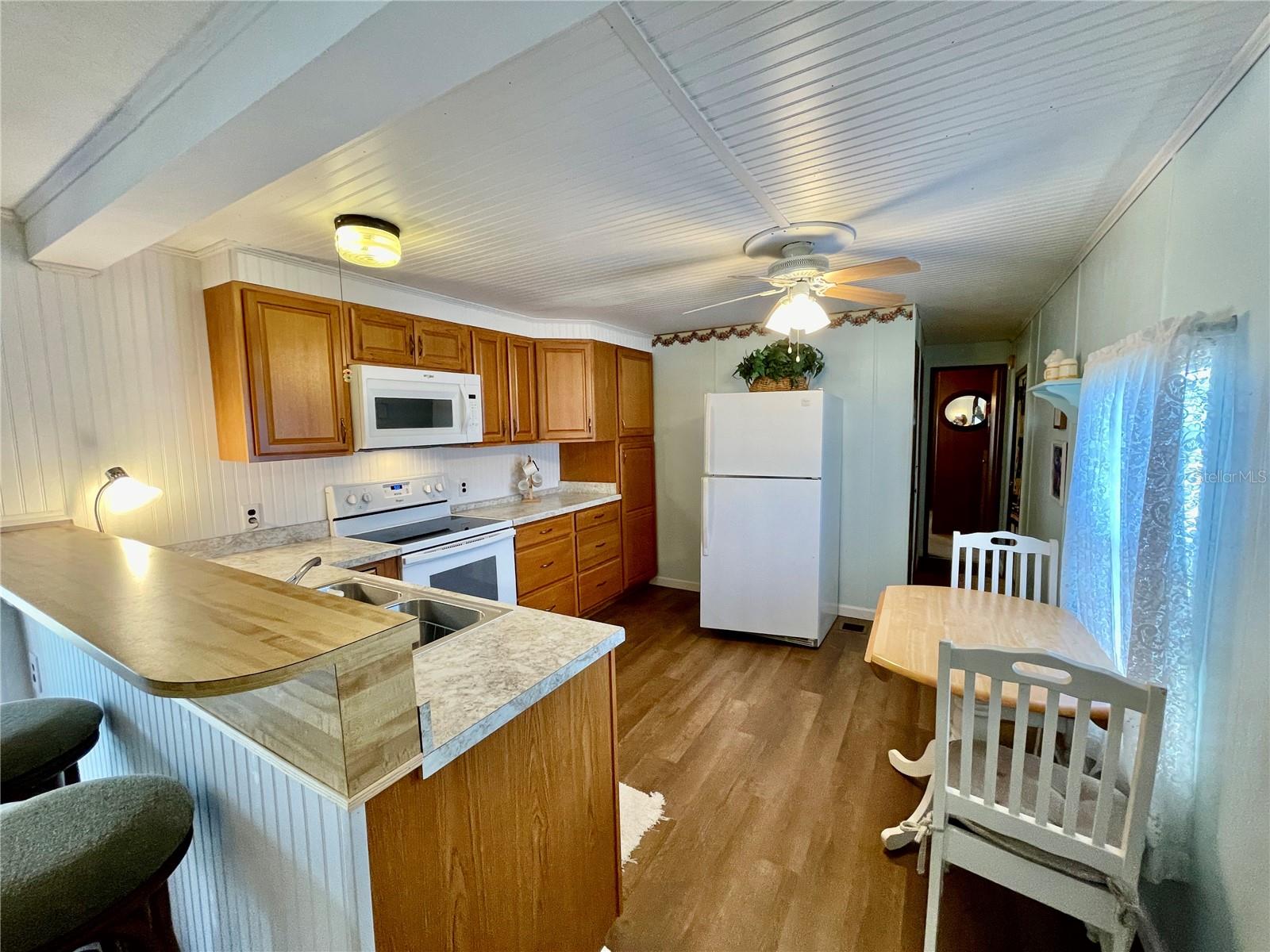 HOLIDAY PARK - Residential