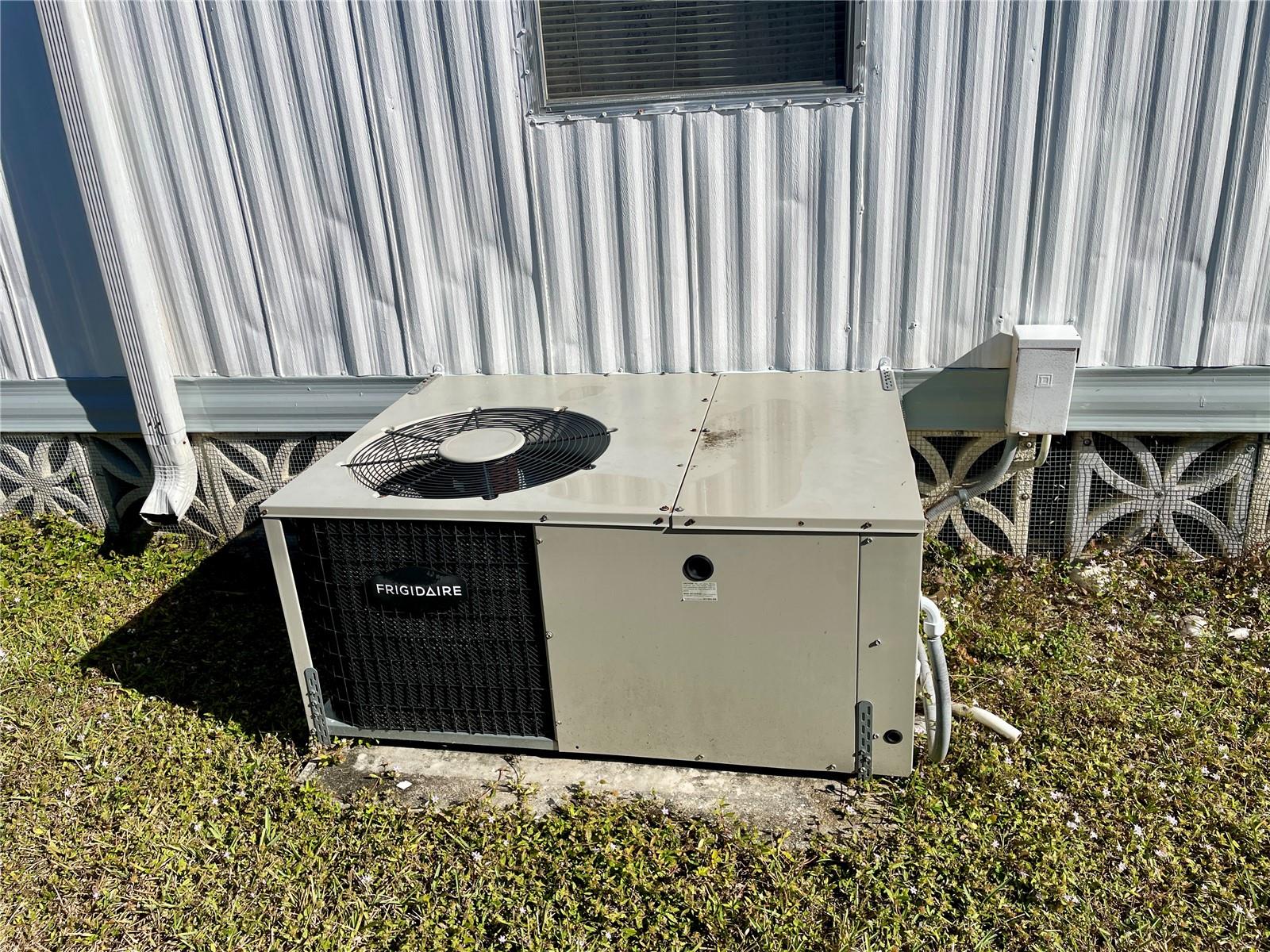 HOLIDAY PARK - Residential