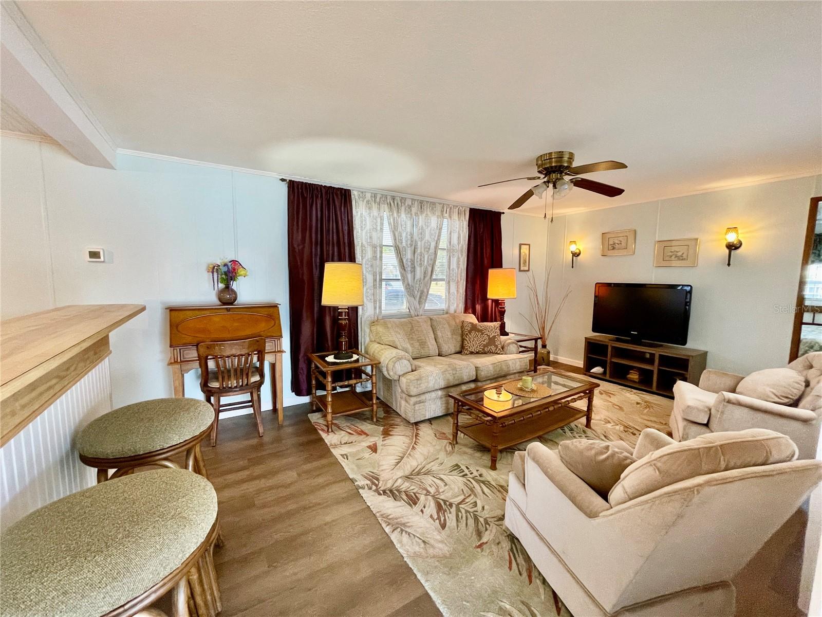 HOLIDAY PARK - Residential