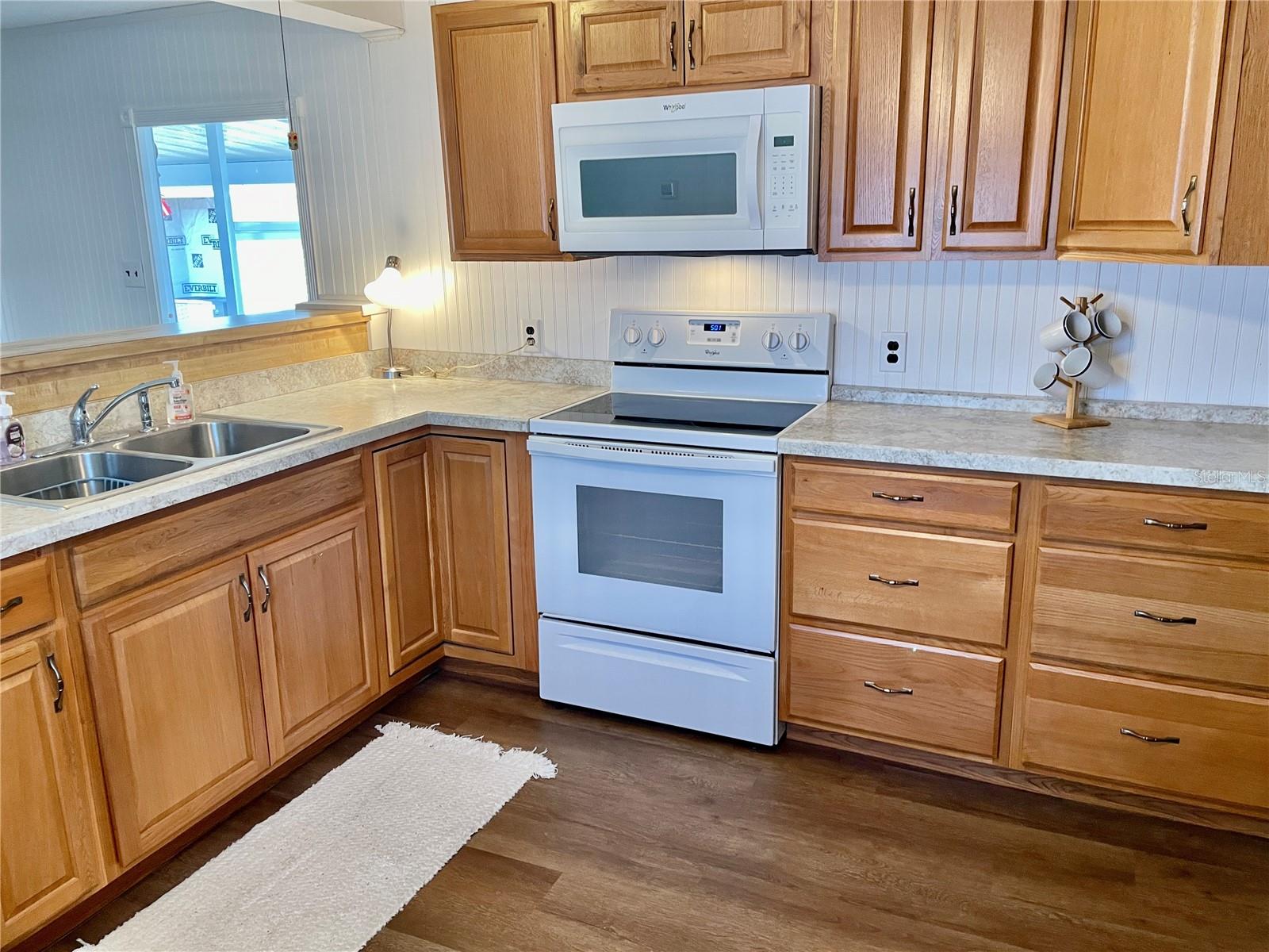 HOLIDAY PARK - Residential