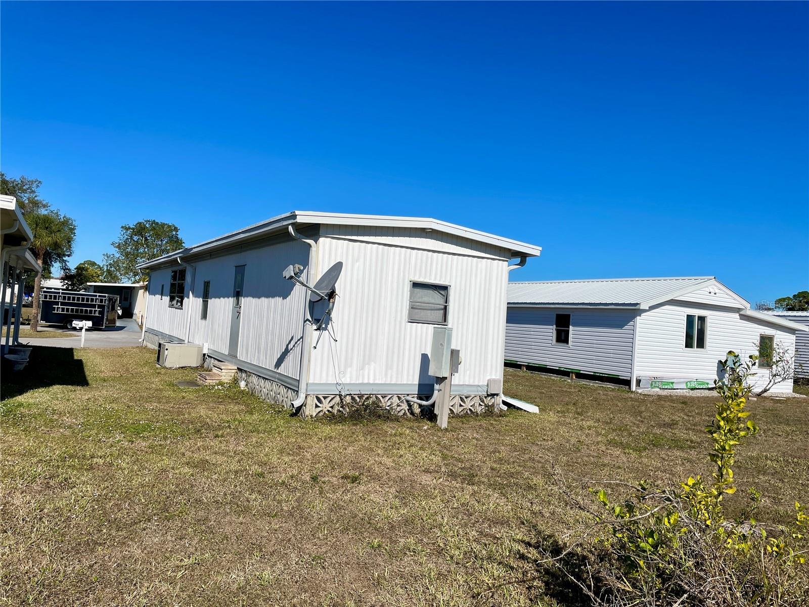 HOLIDAY PARK - Residential