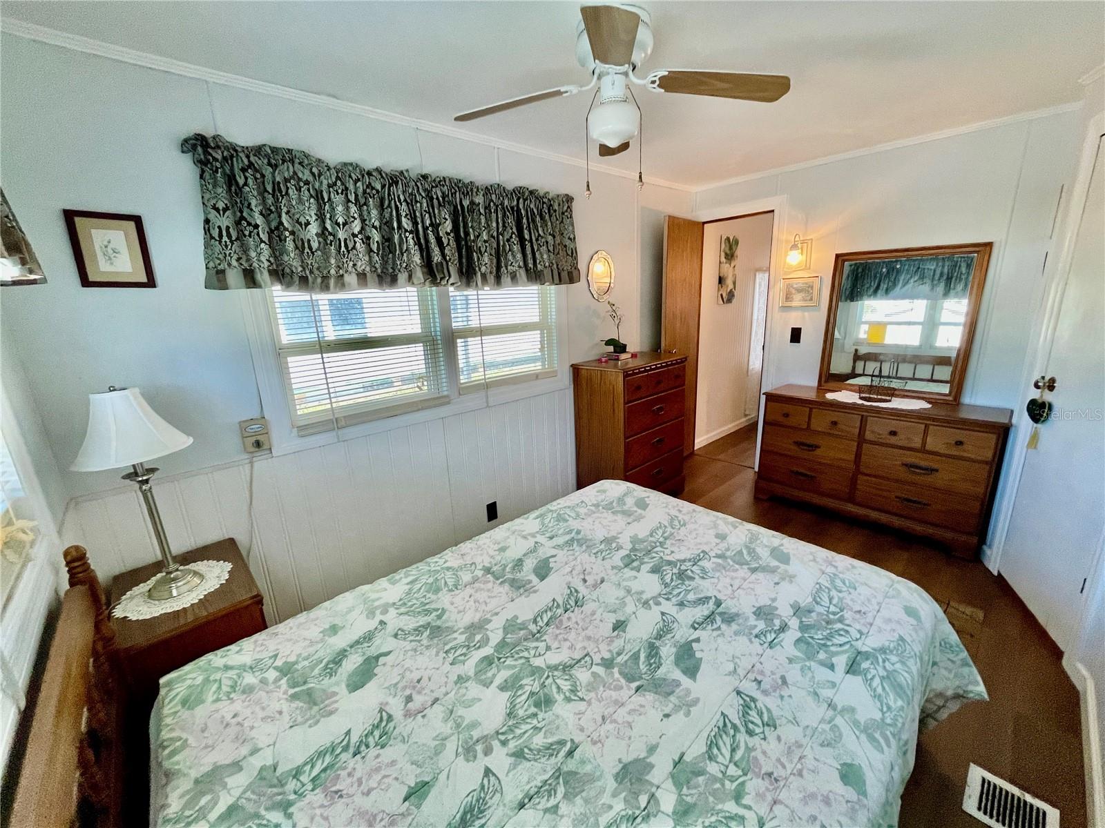 HOLIDAY PARK - Residential