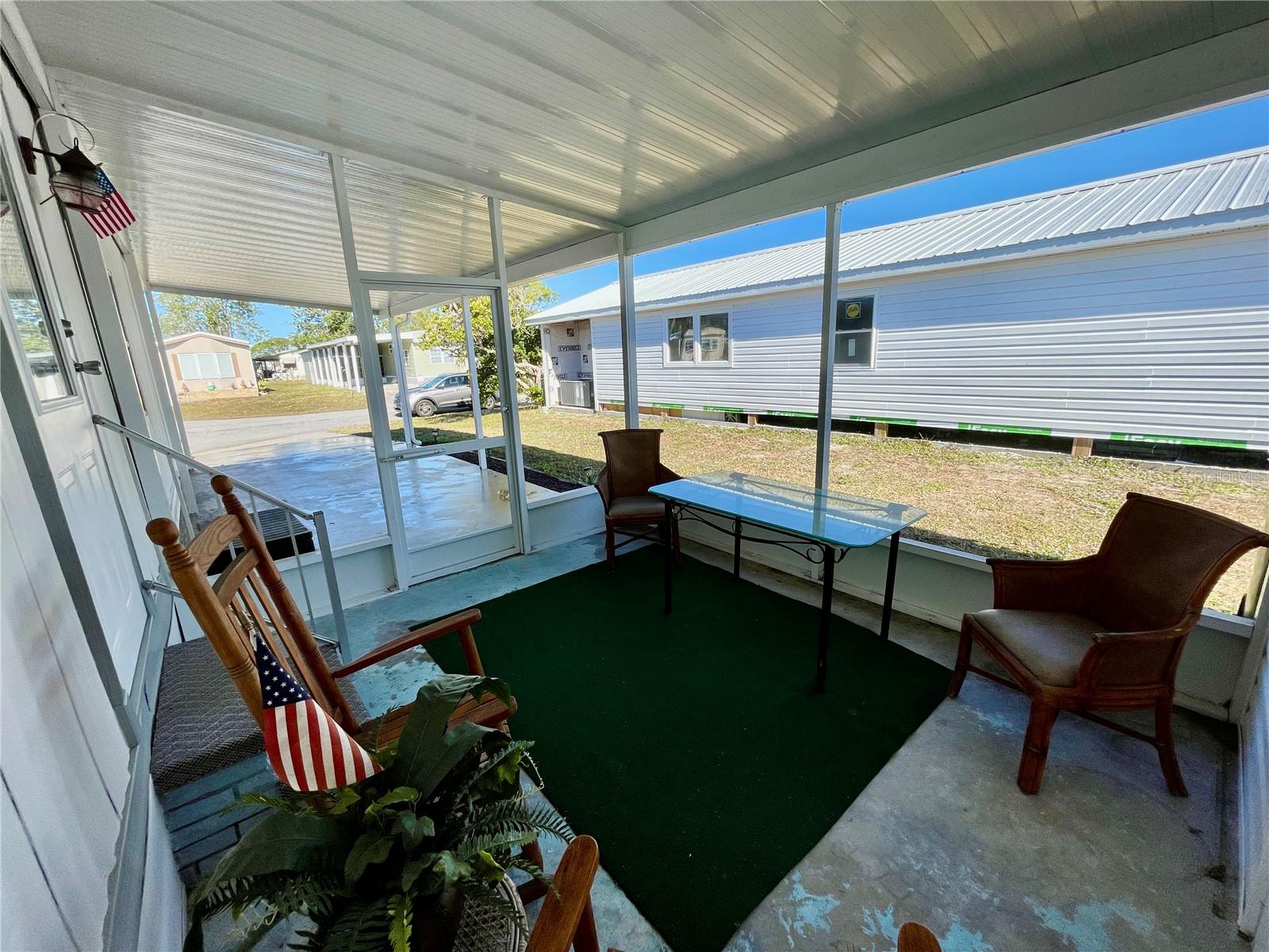 HOLIDAY PARK - Residential