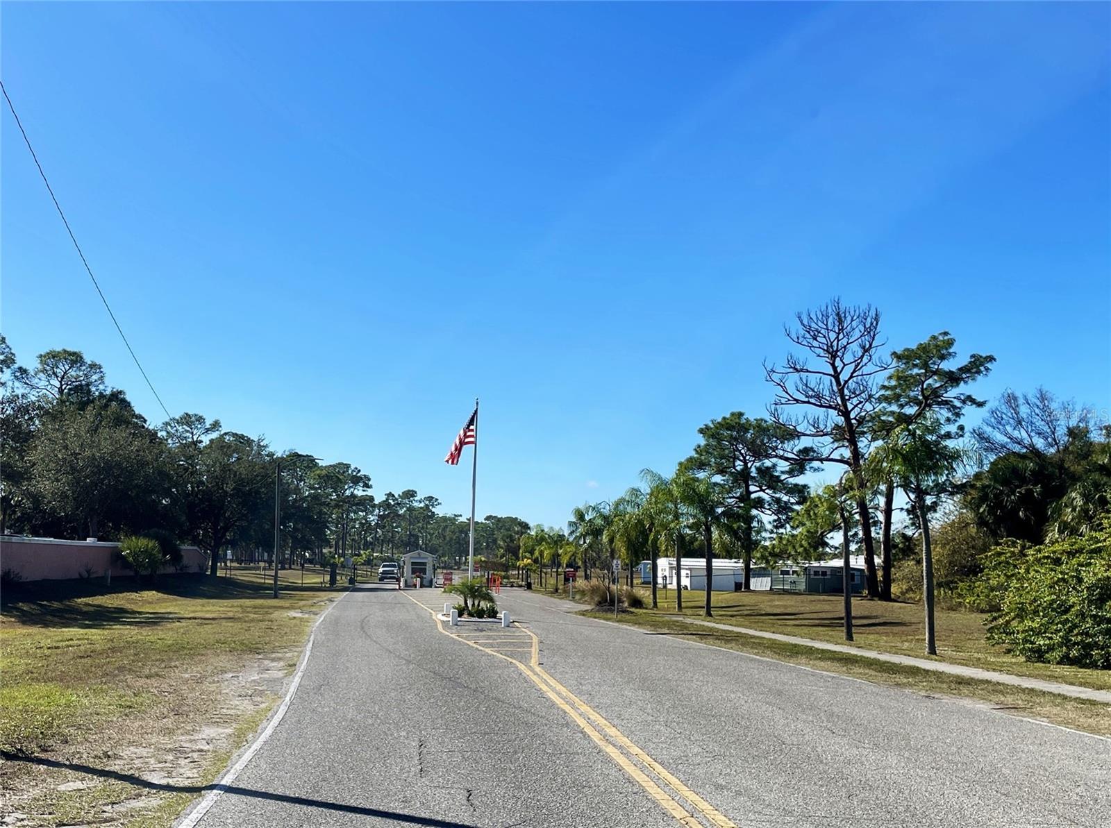 HOLIDAY PARK - Residential