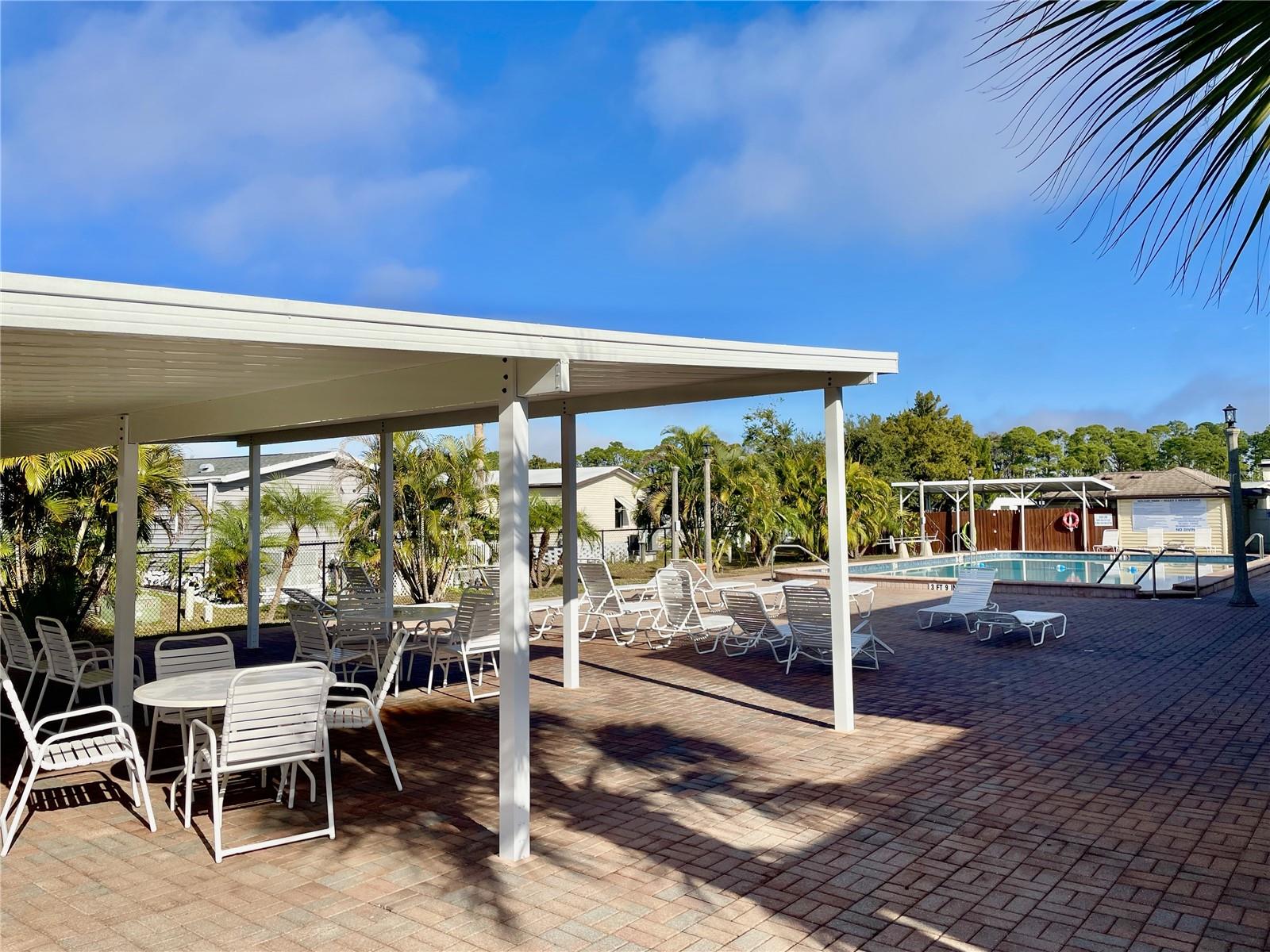 HOLIDAY PARK - Residential