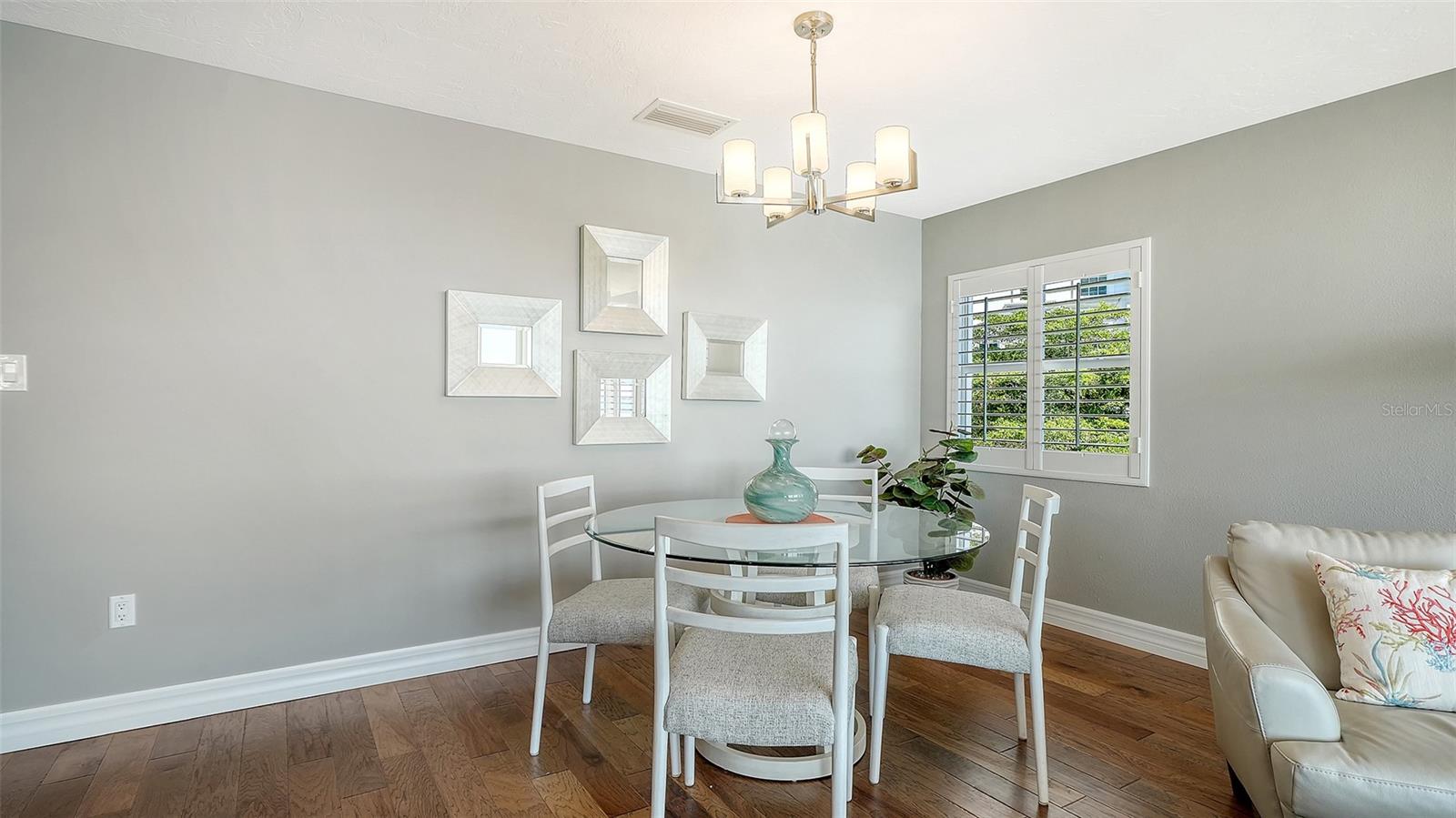 HARBOR HOUSE SOUTH - Residential