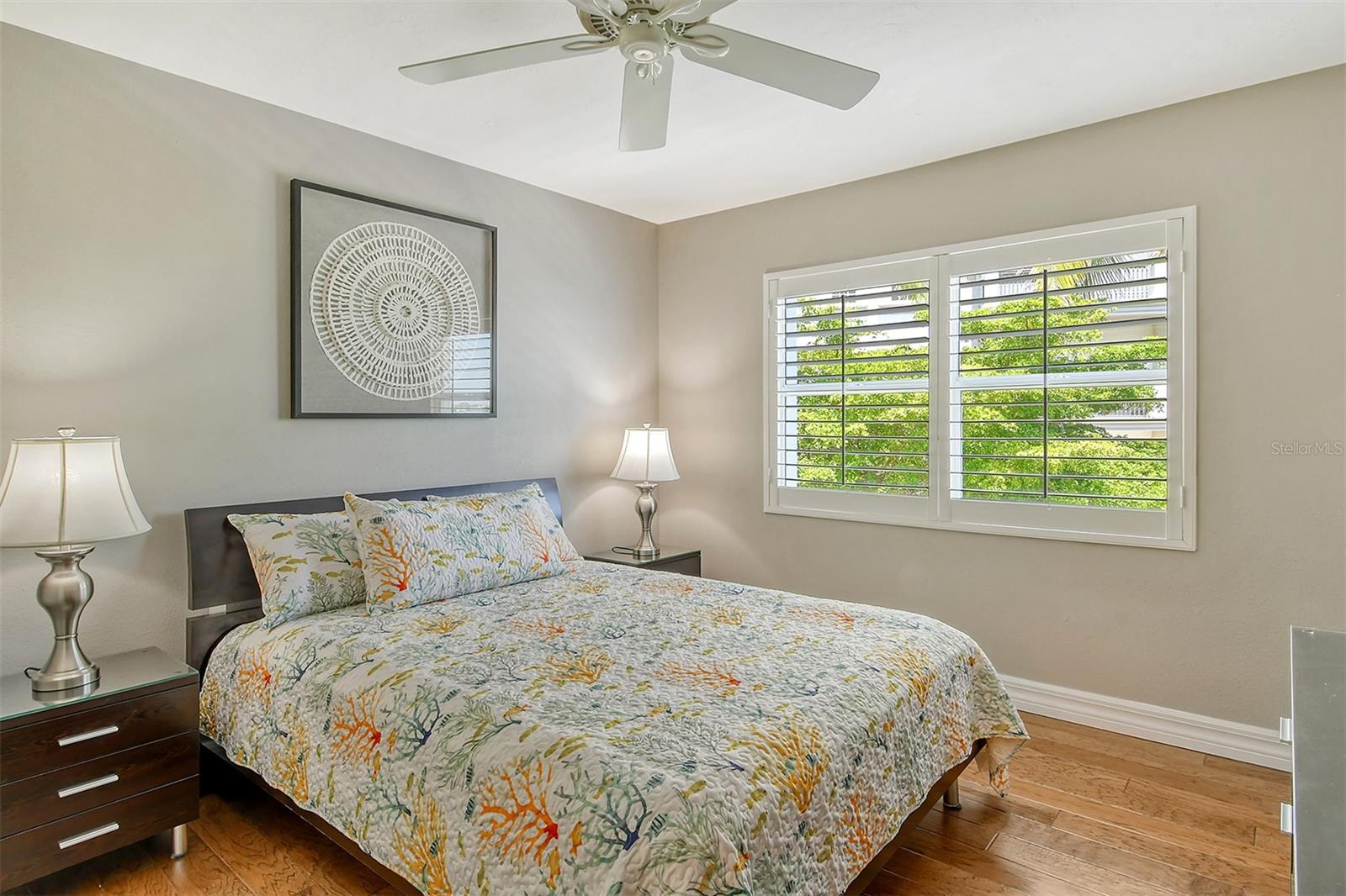 HARBOR HOUSE SOUTH - Residential