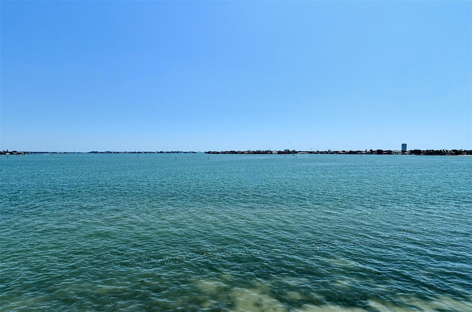 HARBOR HOUSE SOUTH - Residential