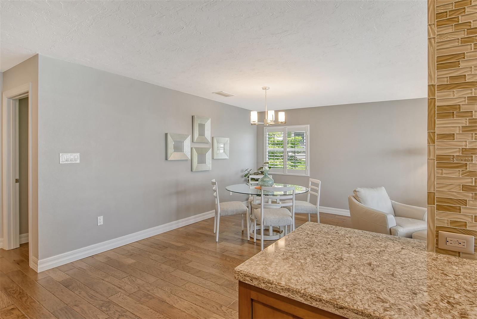 HARBOR HOUSE SOUTH - Residential