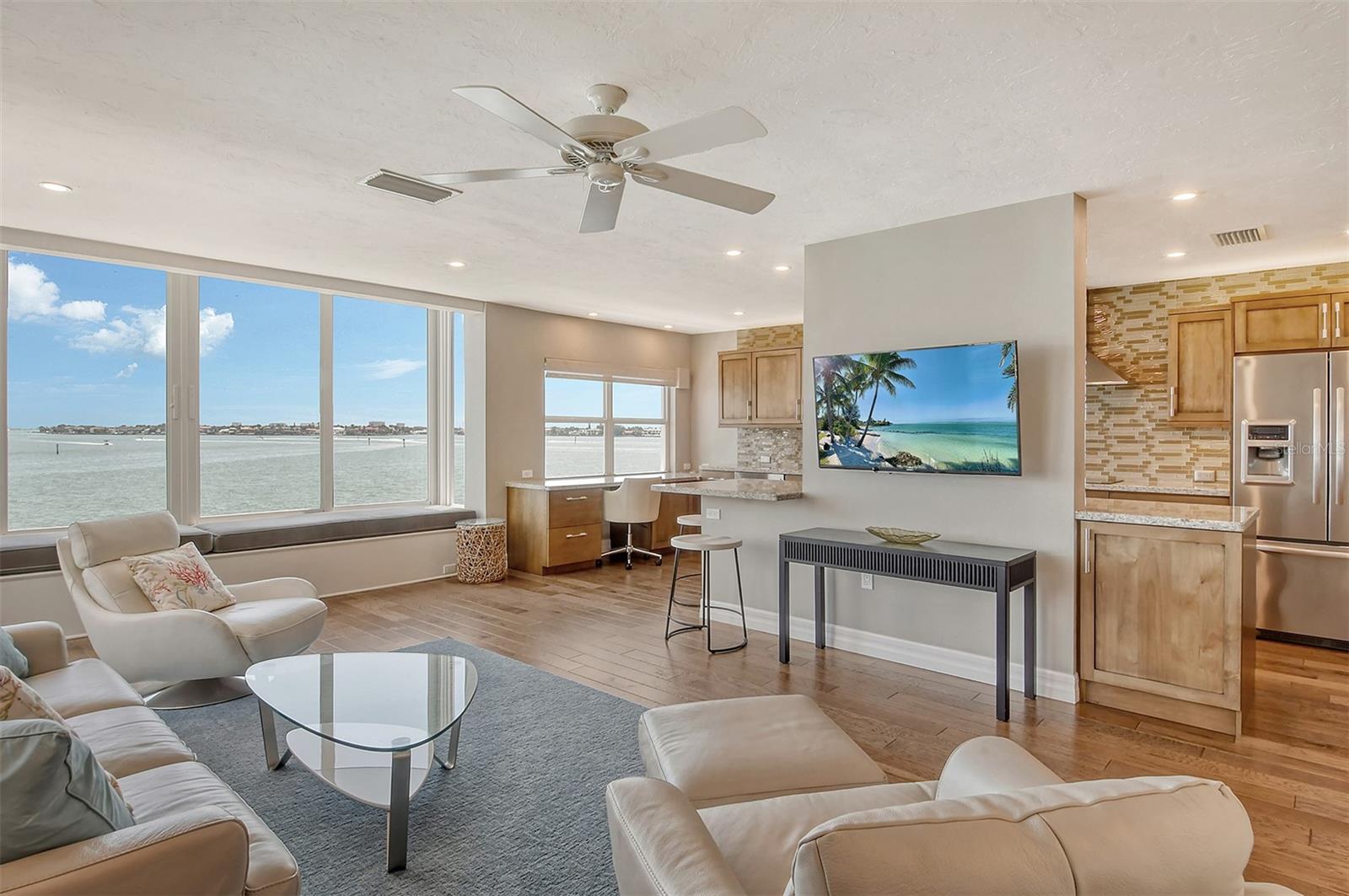 400 GOLDEN GATE POINT 31