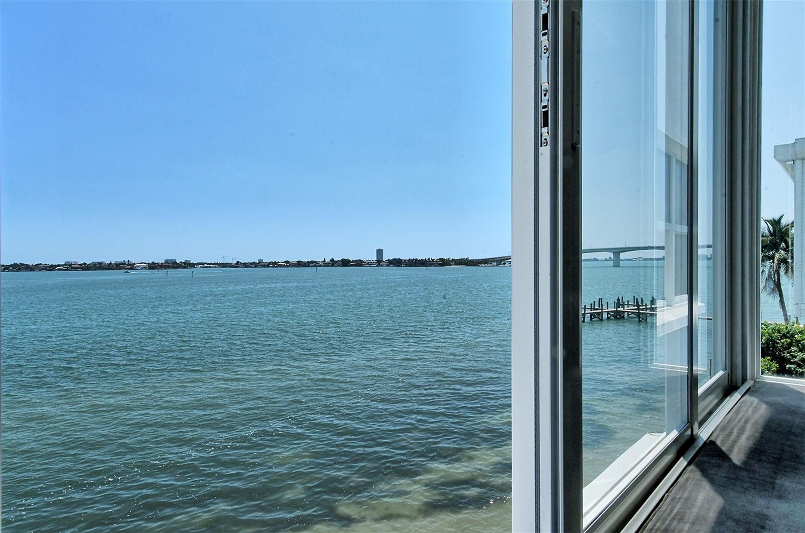 HARBOR HOUSE SOUTH - Residential