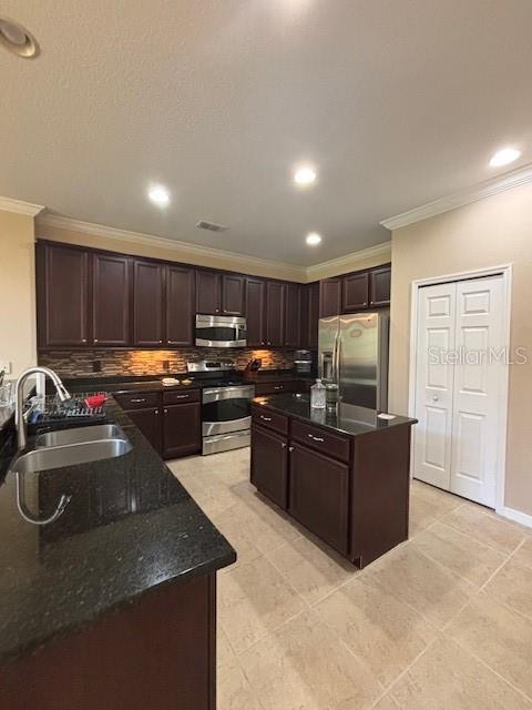 5534 SIRACUSA LANE