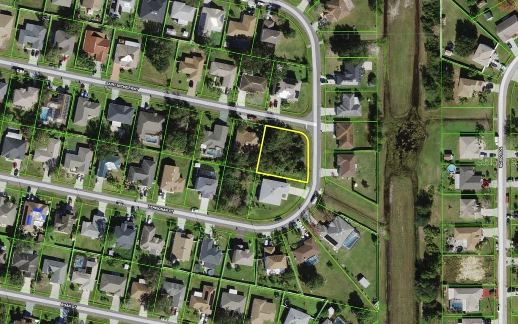 Photo of St Michel Way, Kissimmee, FL 34759 (MLS # A4695422)