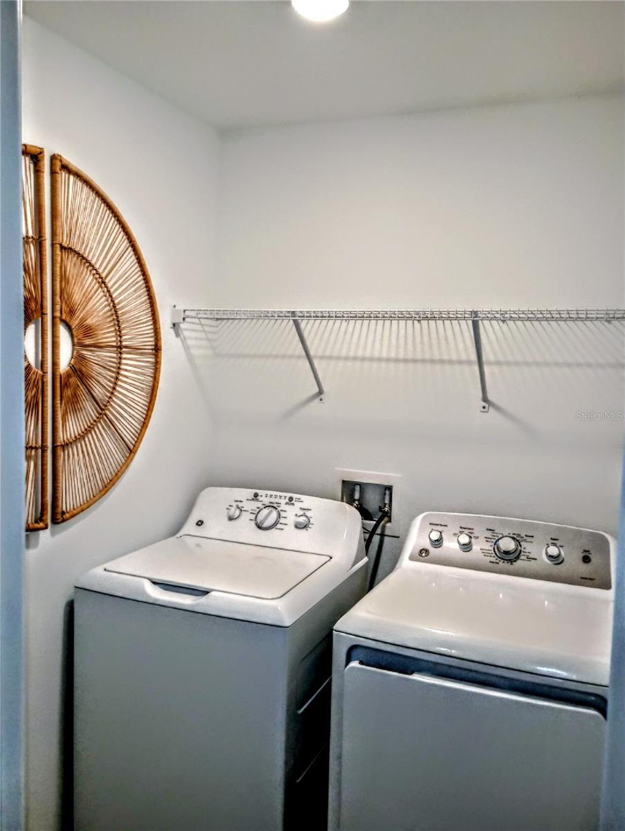 TOWNES/LK THOMAS PH 2 - Residential Lease