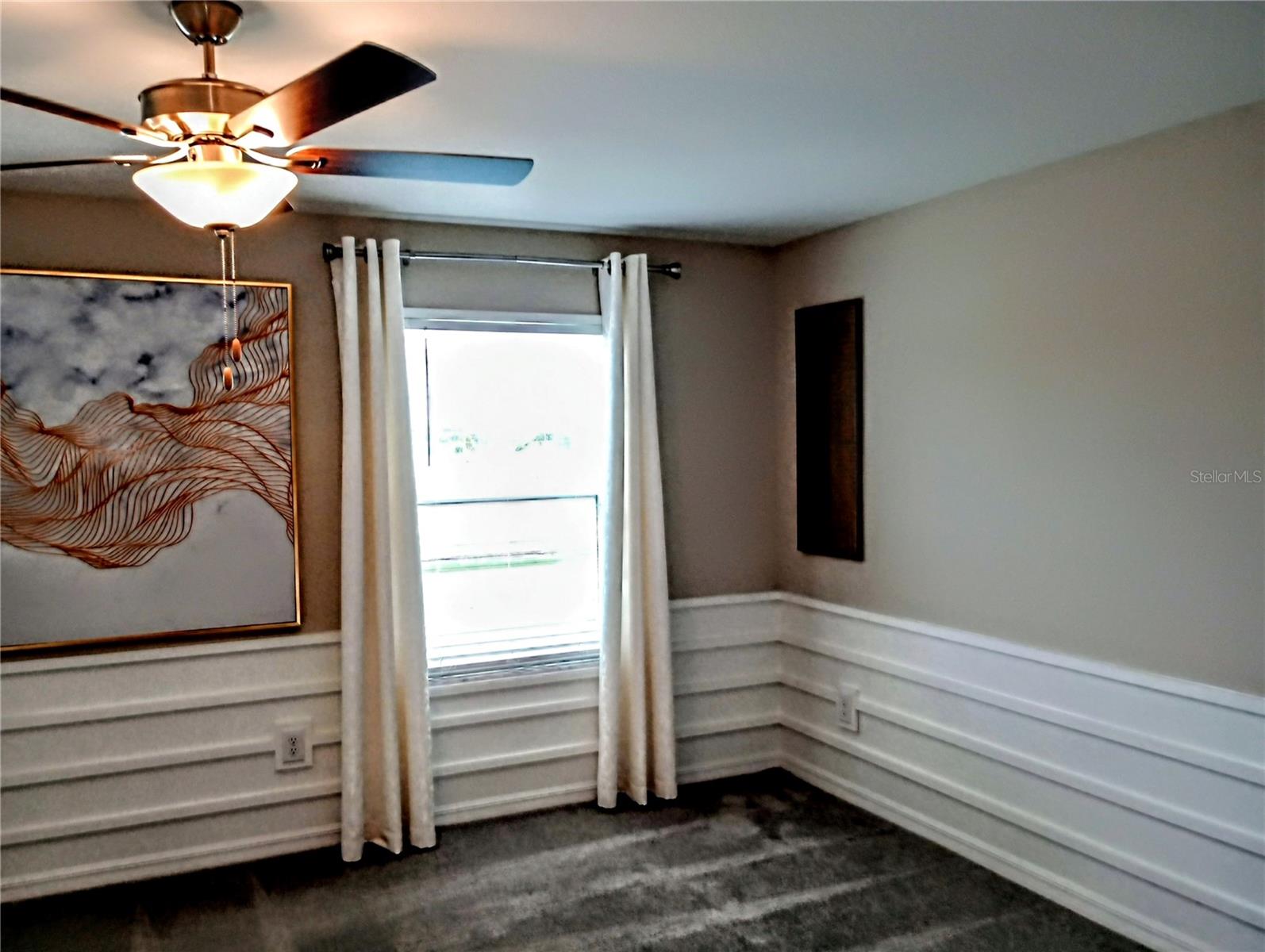 TOWNES/LK THOMAS PH 2 - Residential Lease