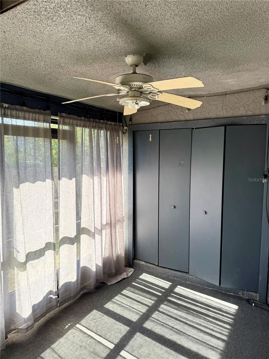 ARBOR WOODS NORTH - Residential Lease