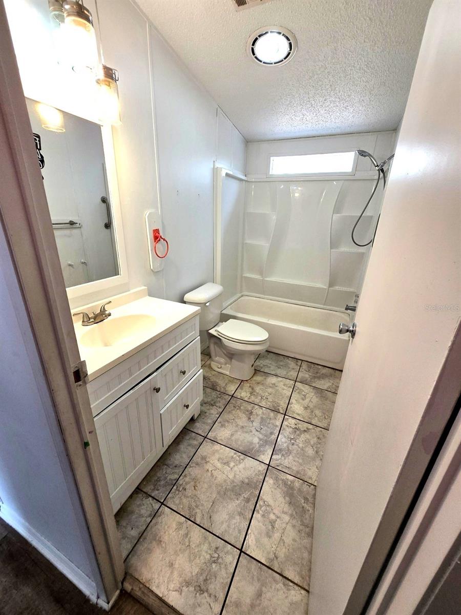 GREEN ACRES - Residential