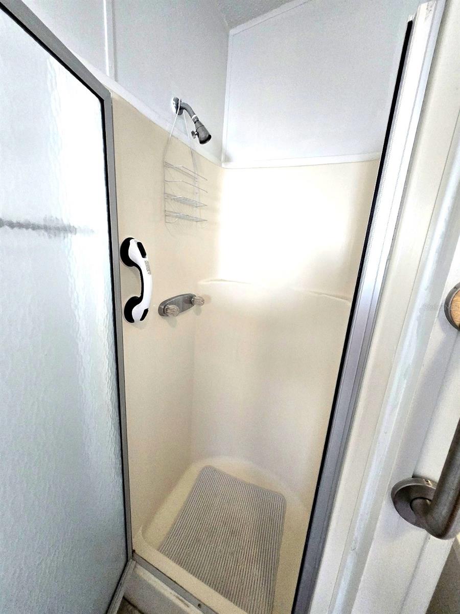 GREEN ACRES - Residential