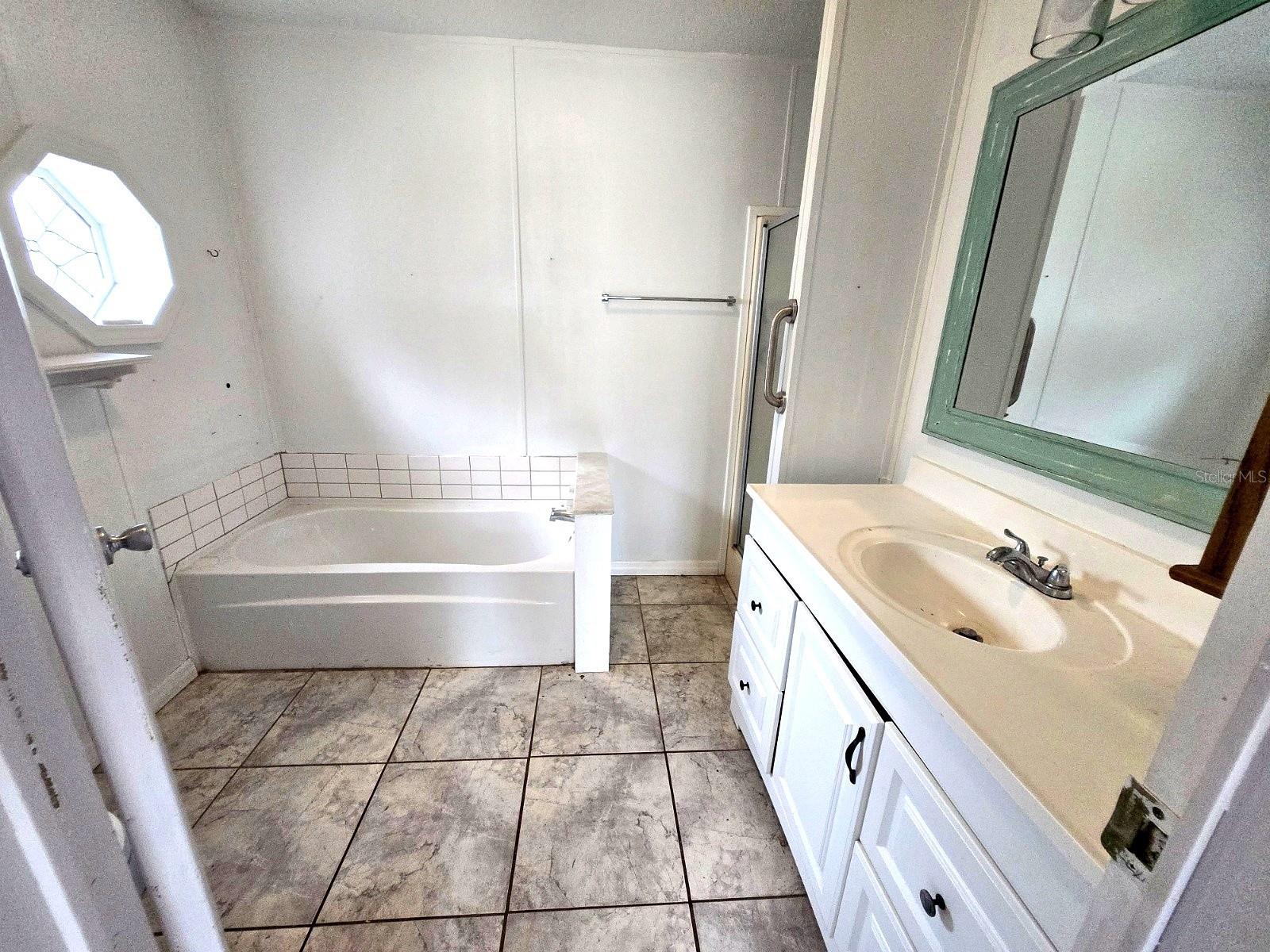 GREEN ACRES - Residential