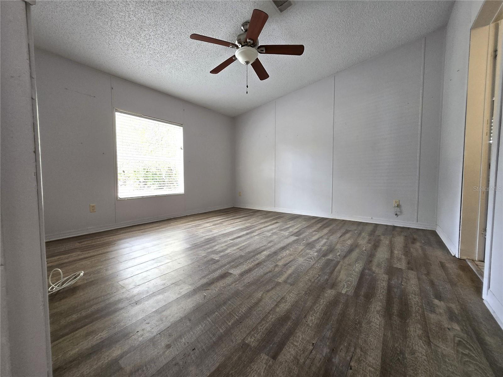 GREEN ACRES - Residential