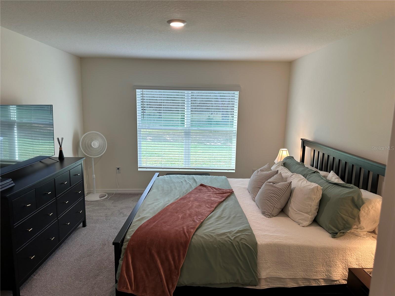 SUWANNEE LAKESIDE PH 1 - Residential Lease