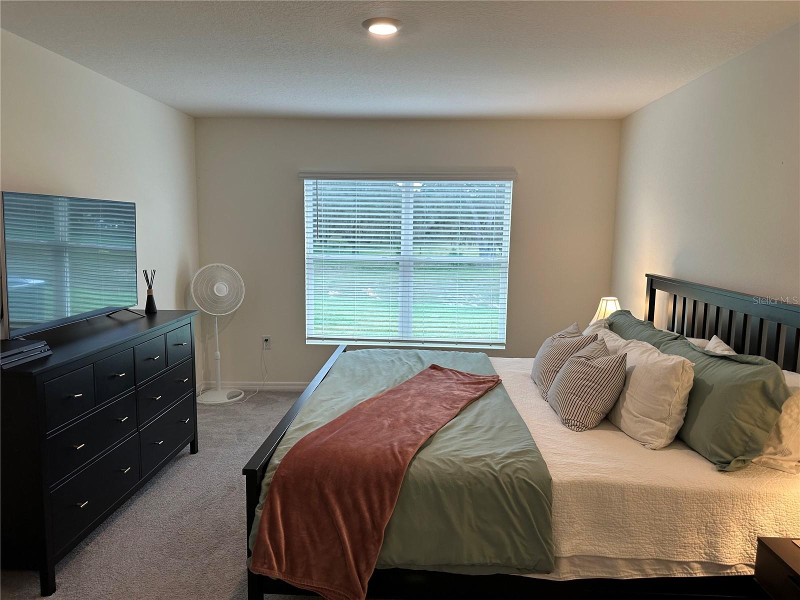 SUWANNEE LAKESIDE PH 1 - Residential Lease