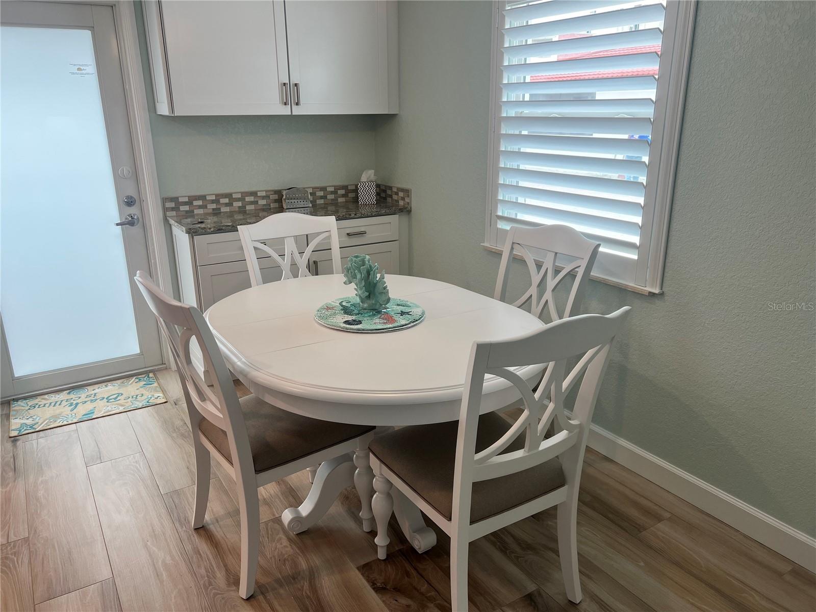 6154 MIDNIGHT PASS ROAD D16