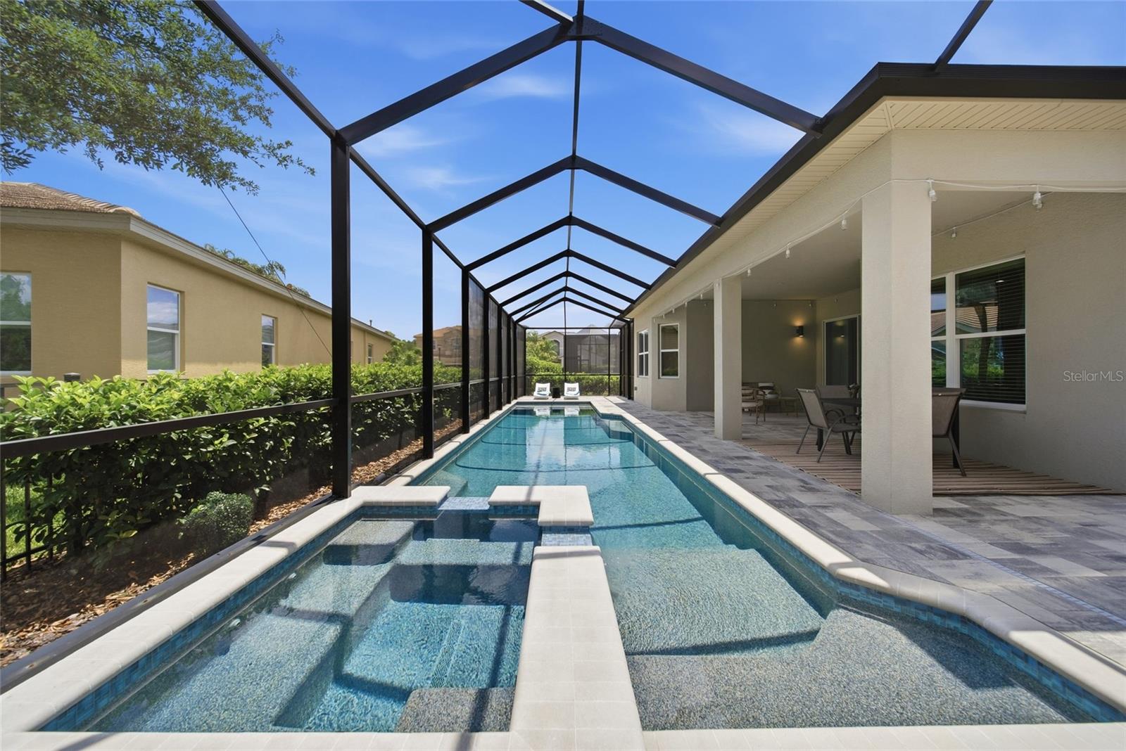 THE RIDGE - Residential
