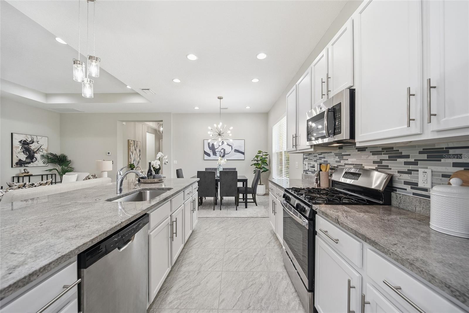 THE RIDGE - Residential