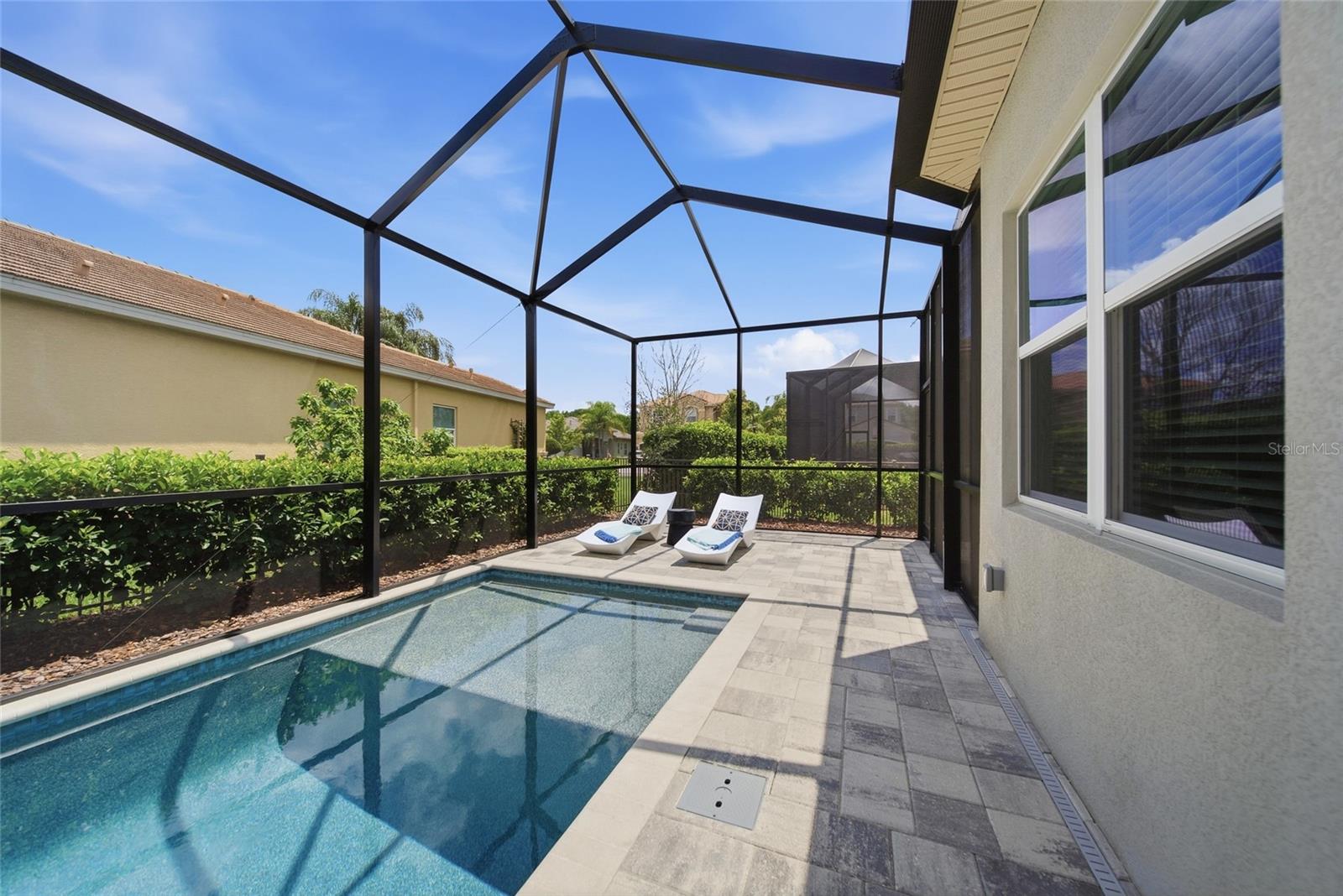 THE RIDGE - Residential