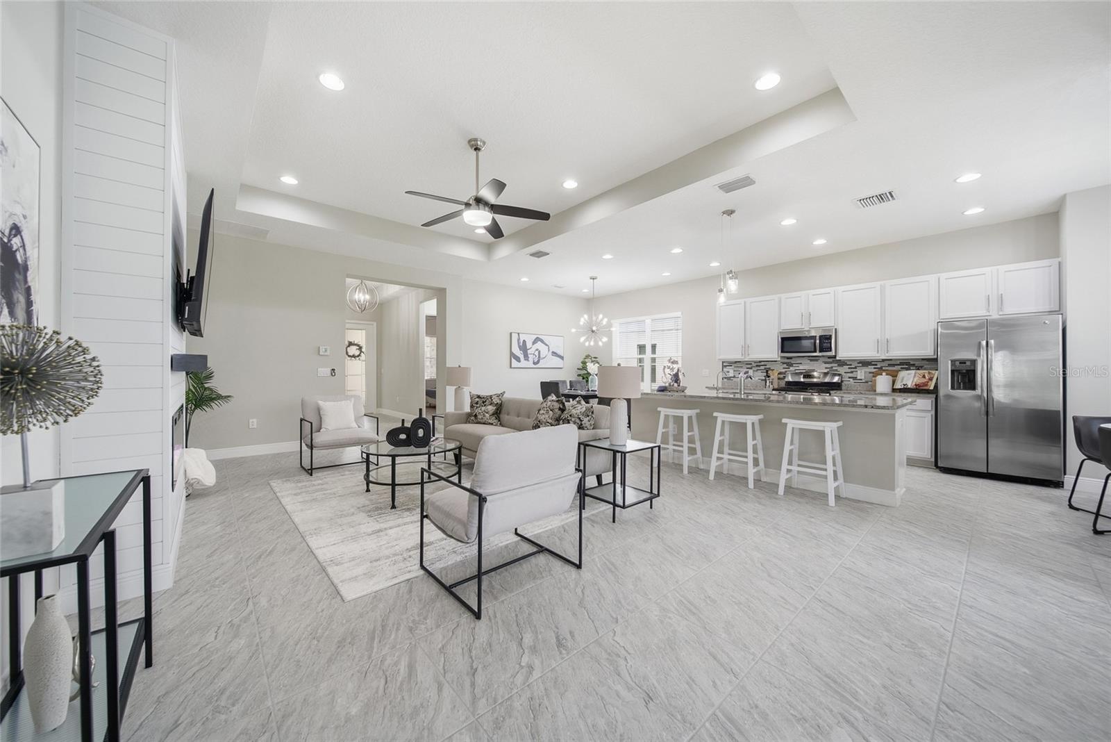 THE RIDGE - Residential