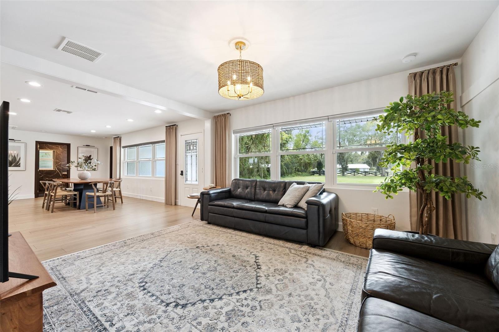LAKE AVALON HEIGHTS - Residential