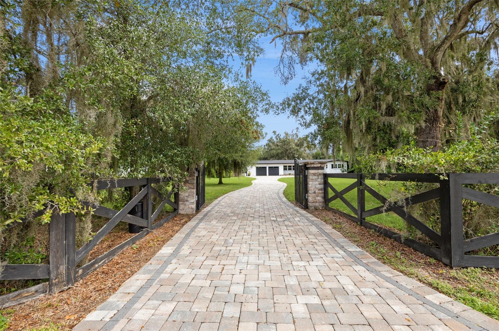 LAKE AVALON HEIGHTS - Residential