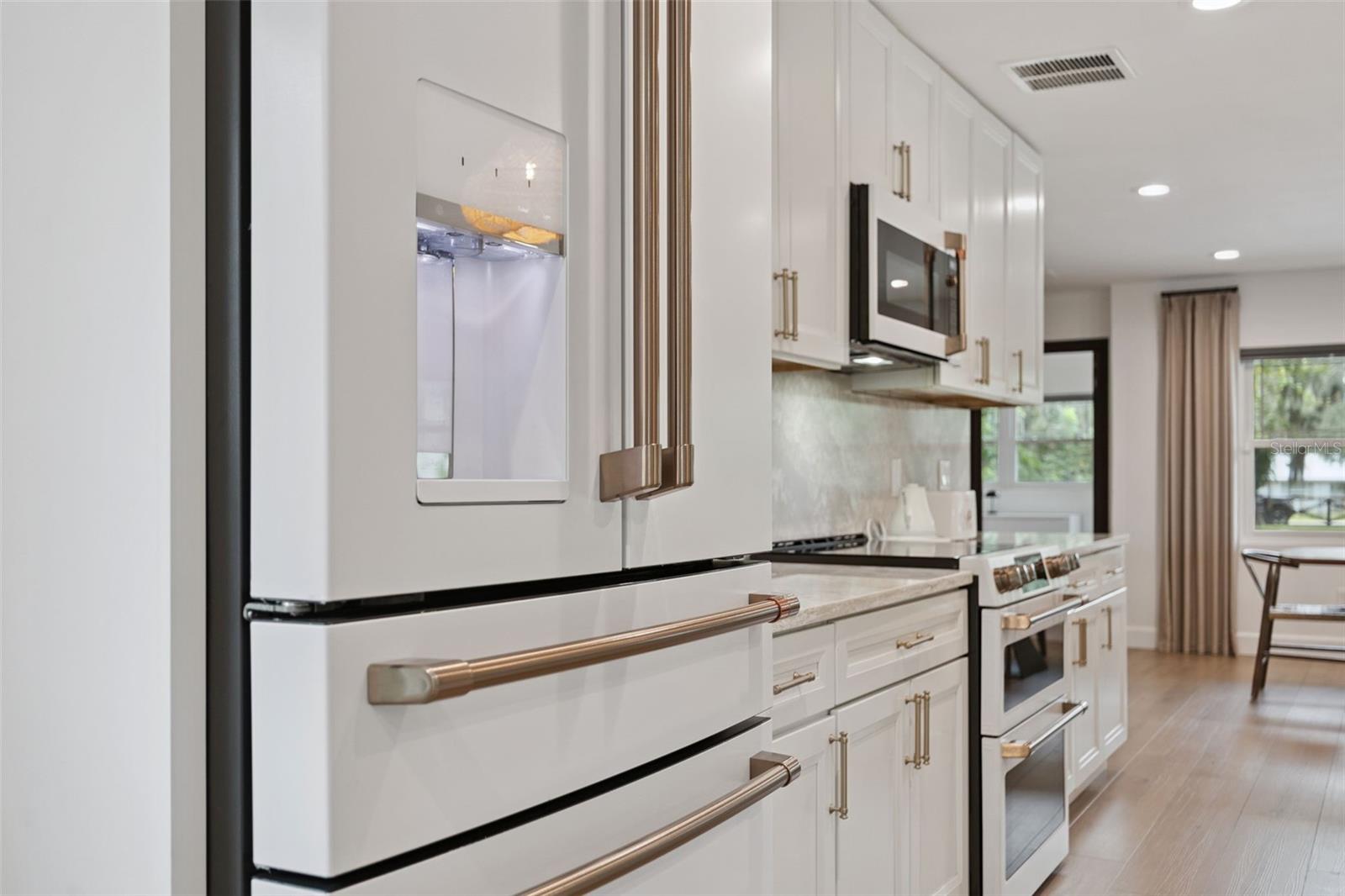 LAKE AVALON HEIGHTS - Residential