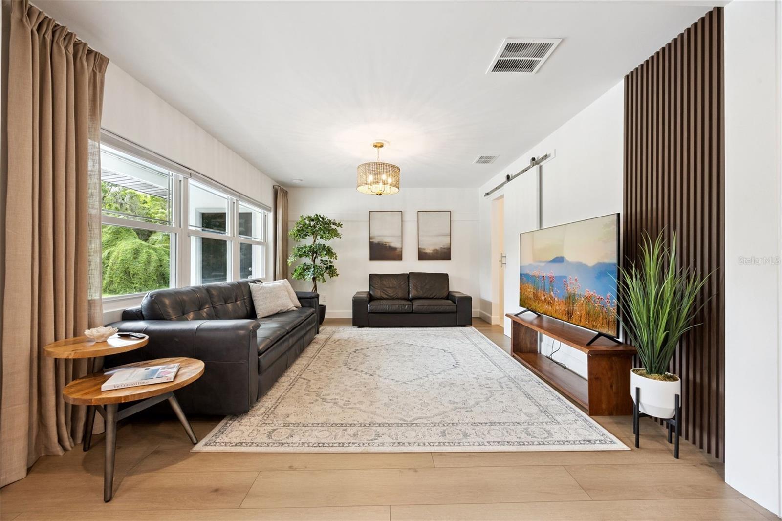 LAKE AVALON HEIGHTS - Residential