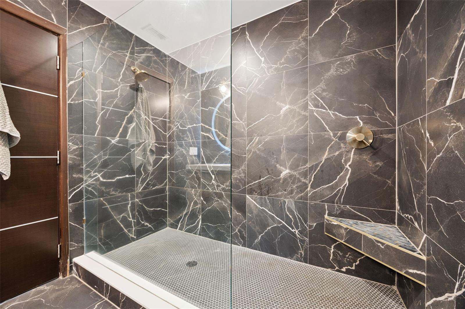 LAKE AVALON HEIGHTS - Residential