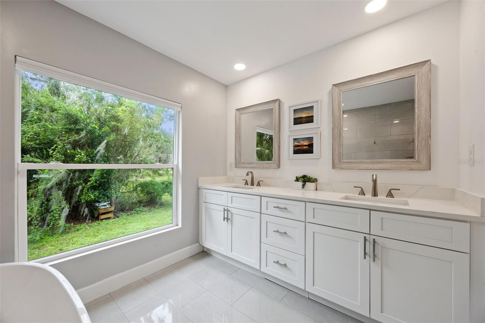 LAKE AVALON HEIGHTS - Residential