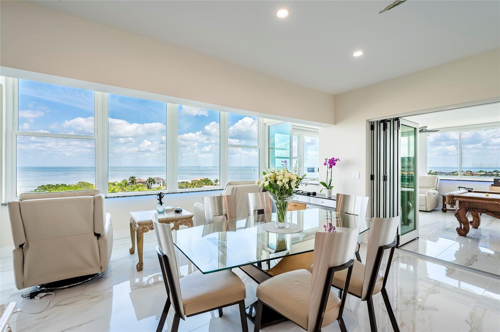 BRIGHTWATERS TOWER OF SNELL ISLE - Residential