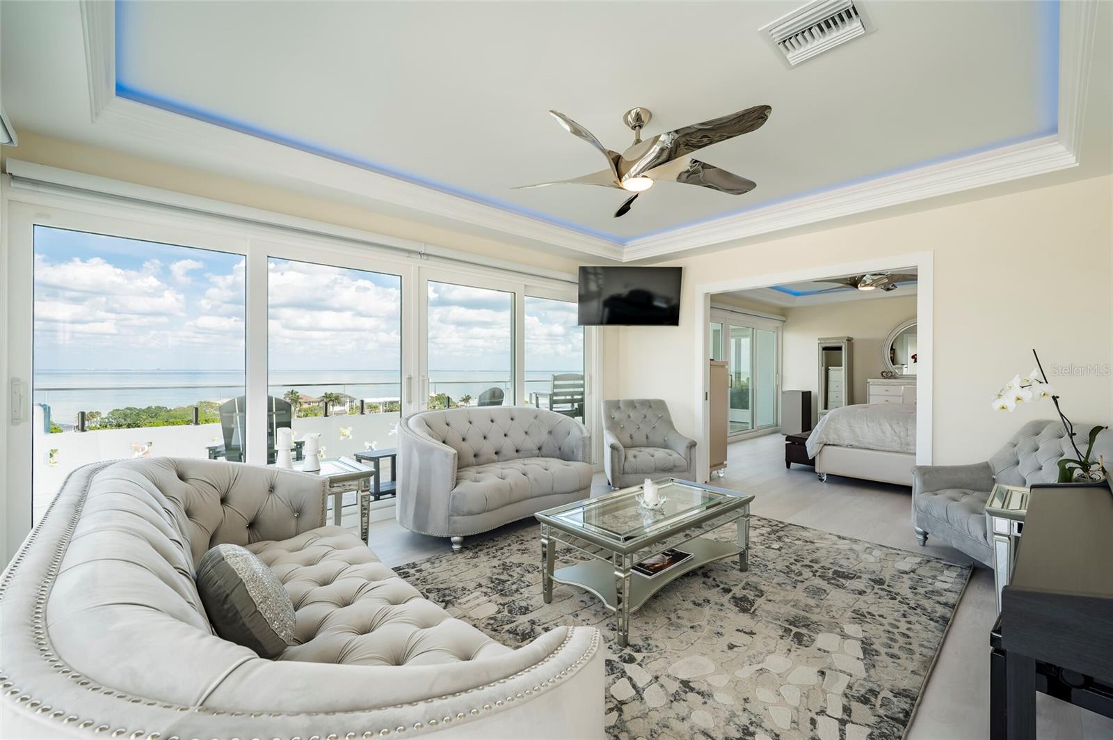 BRIGHTWATERS TOWER OF SNELL ISLE - Residential