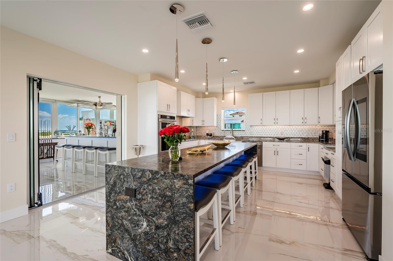 BRIGHTWATERS TOWER OF SNELL ISLE - Residential