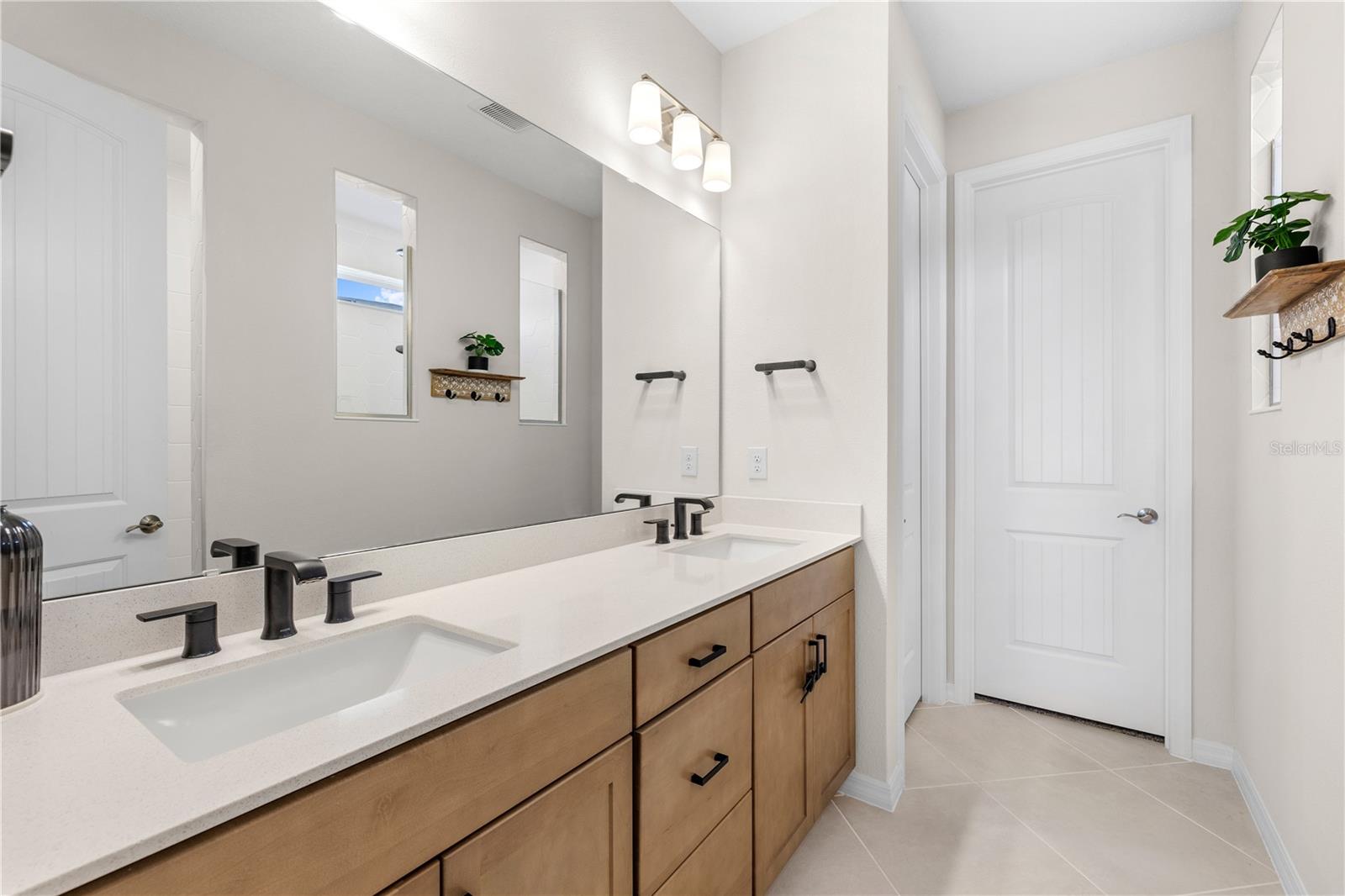 FOOTHILLS/MOUNT DORA PH 4-1A/1 - Residential