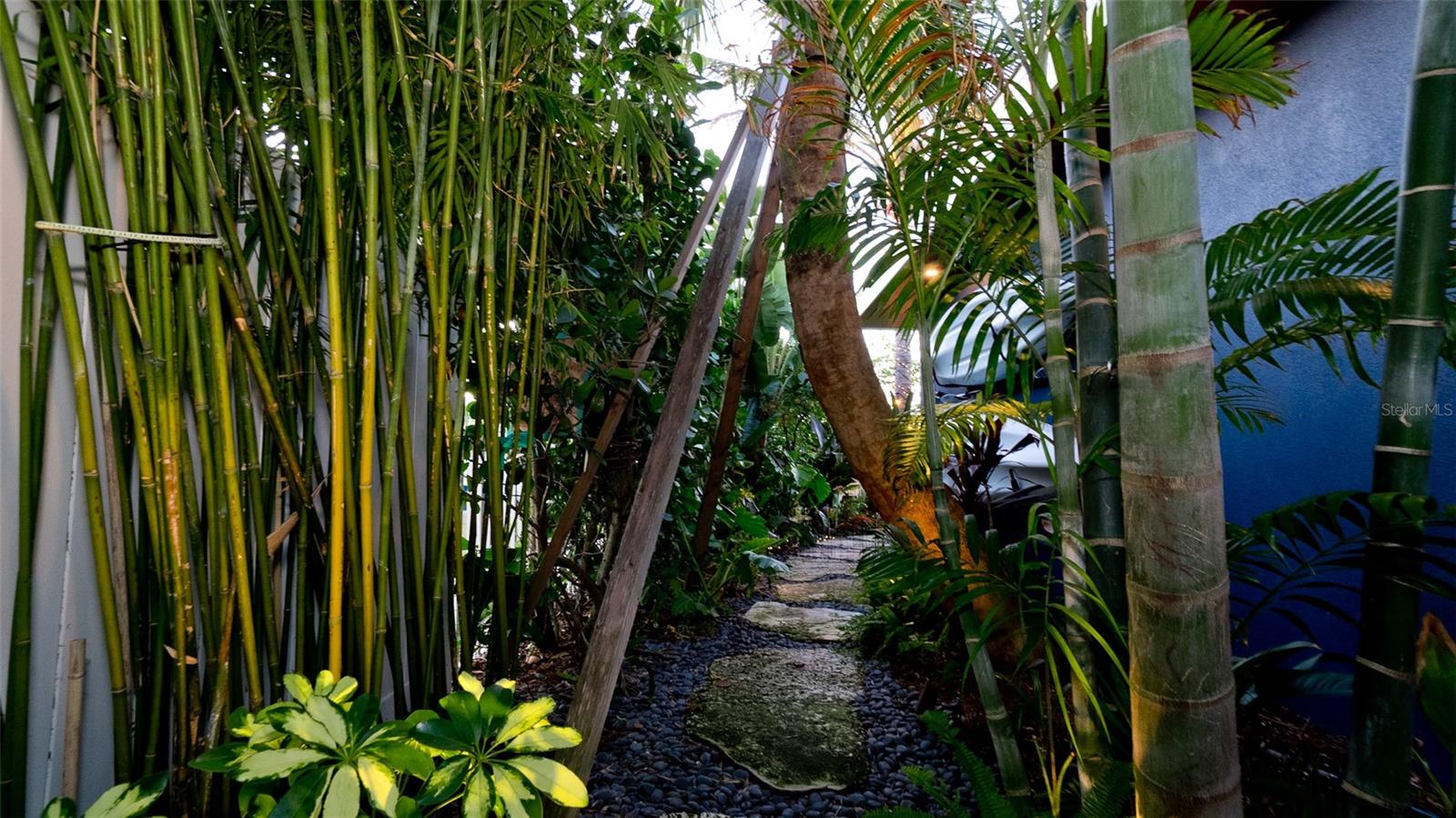 BAY PALMS ADD - Residential