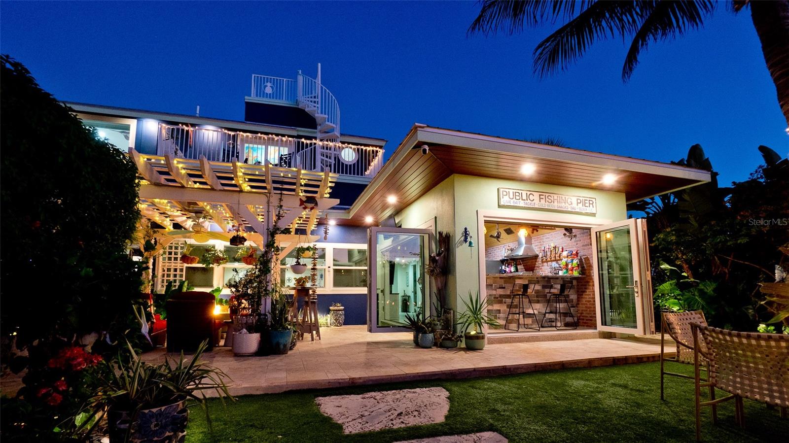 BAY PALMS ADD - Residential