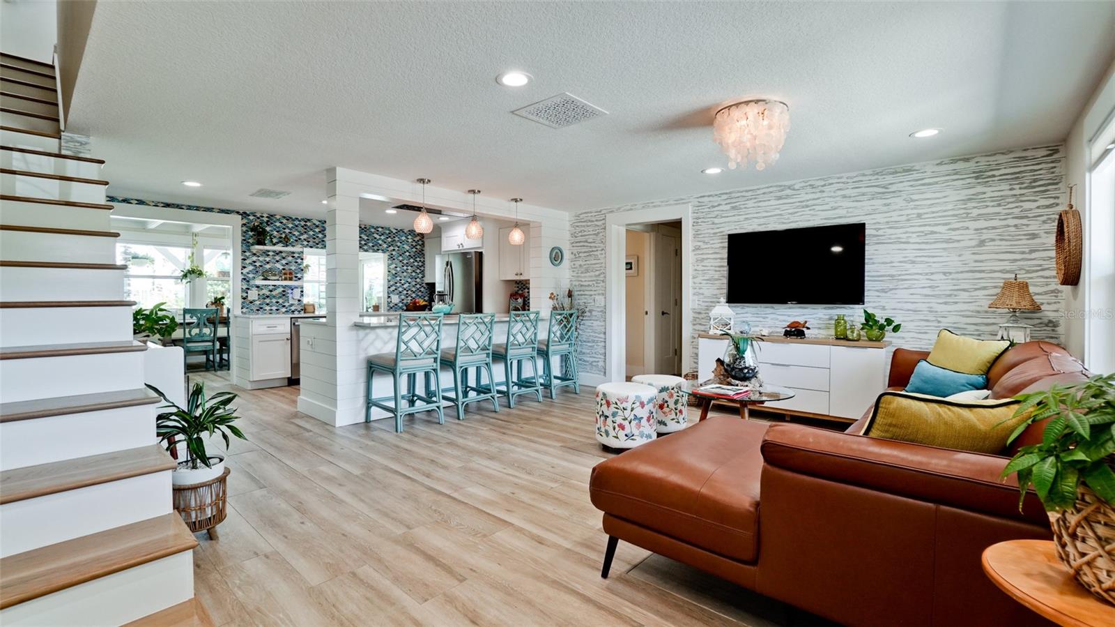 BAY PALMS ADD - Residential